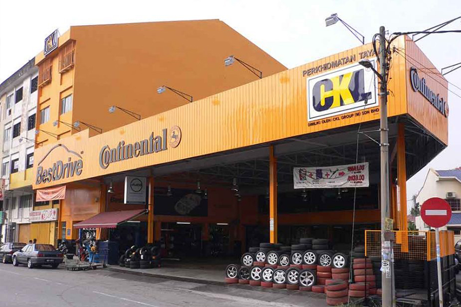 Gombak Tyre Shop