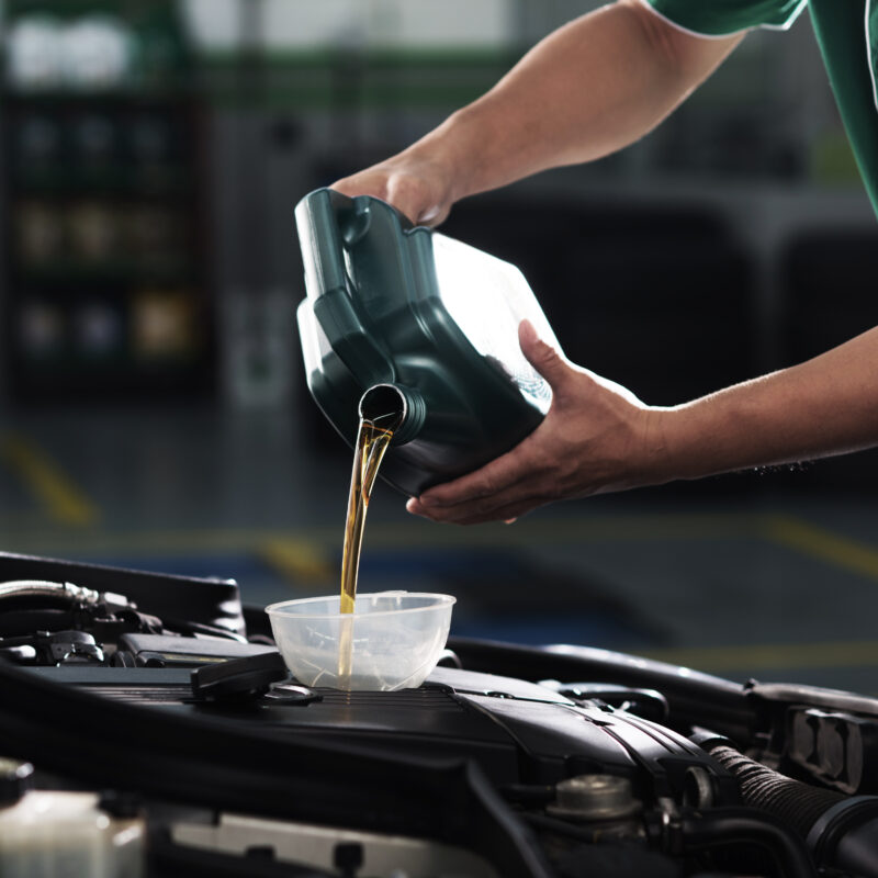 LABOUR FOR ENGINE OIL CHANGE